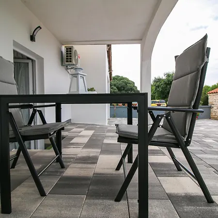 Lamanova Appartamento Rovigno