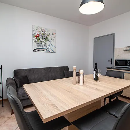 Apartament Lamanova