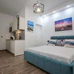 Lamanova Apartment *